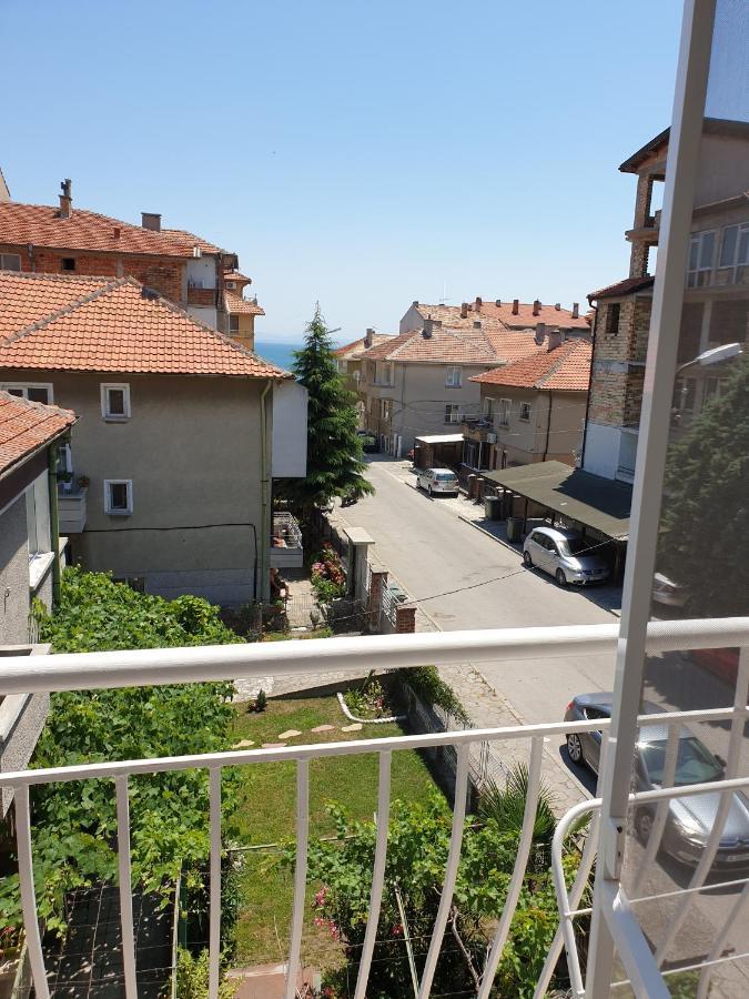 Guest House Taligarov Pomorie Extérieur photo