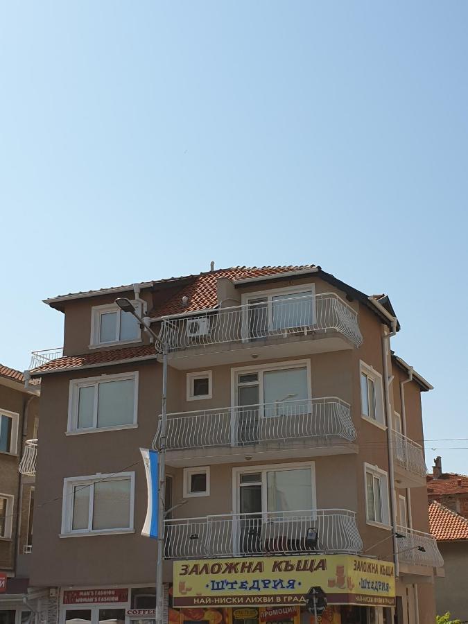 Guest House Taligarov Pomorie Extérieur photo