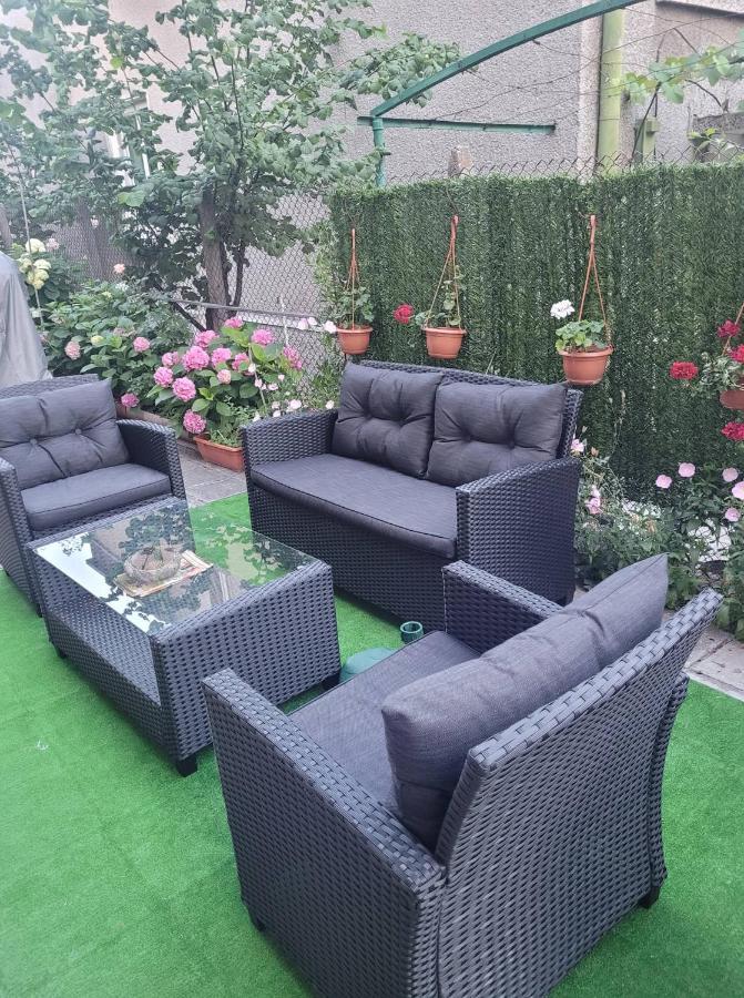 Guest House Taligarov Pomorie Extérieur photo