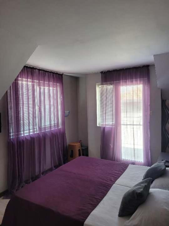 Guest House Taligarov Pomorie Extérieur photo